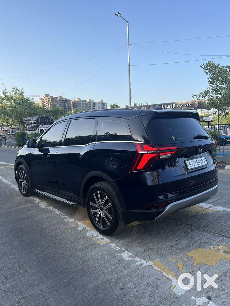 Mahindra Xuv700 2.2 Ax 7 Diesel At Str, 2025, Diesel