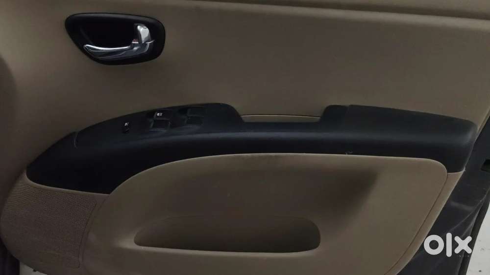 Hyundai I10 Sportz 1.1l, 2015, Cng & Hybrids