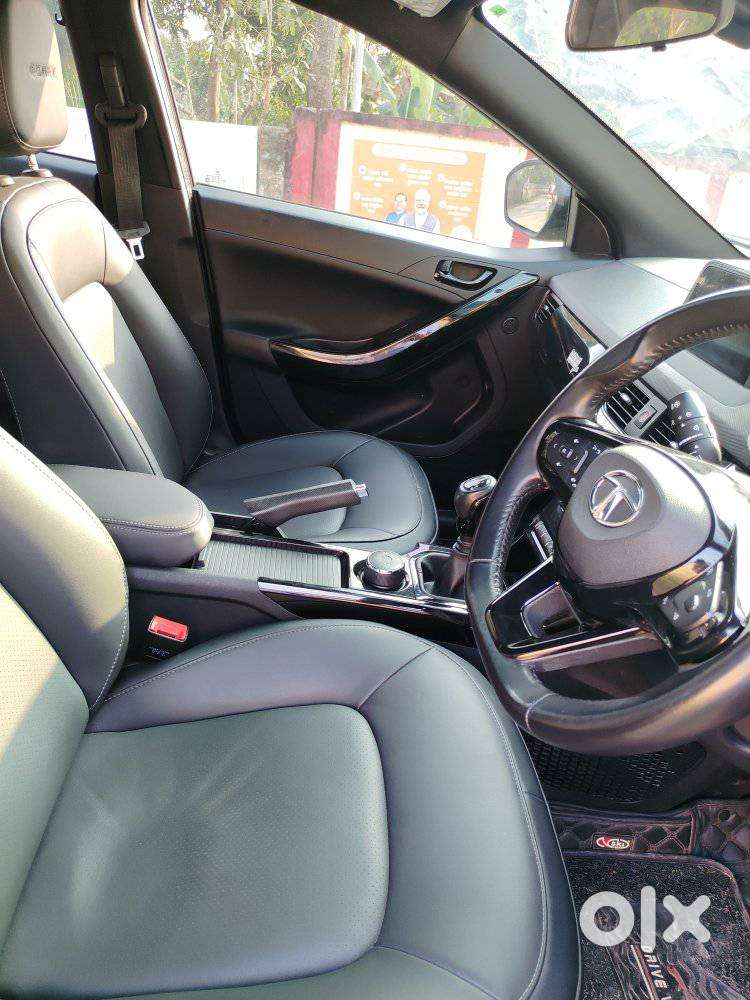 Tata Nexon 1.2 Revotron Xz Plus (o) Dark Edition, 2023, Petrol