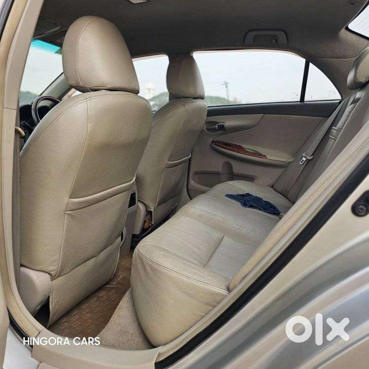 Toyota Corolla Altis Gl, 2010, Petrol