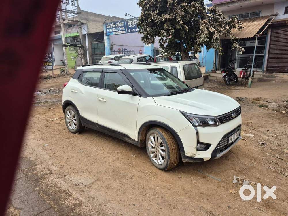 Mahindra Xuv300 2020 Diesel Well Maintained