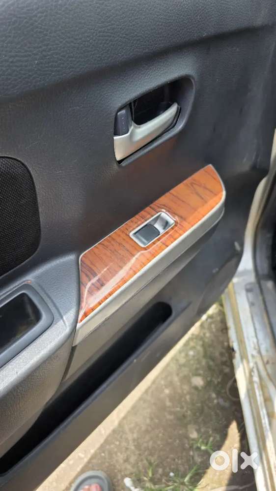 Maruti Suzuki Wagon R 1.2 Vxi (o) 2012