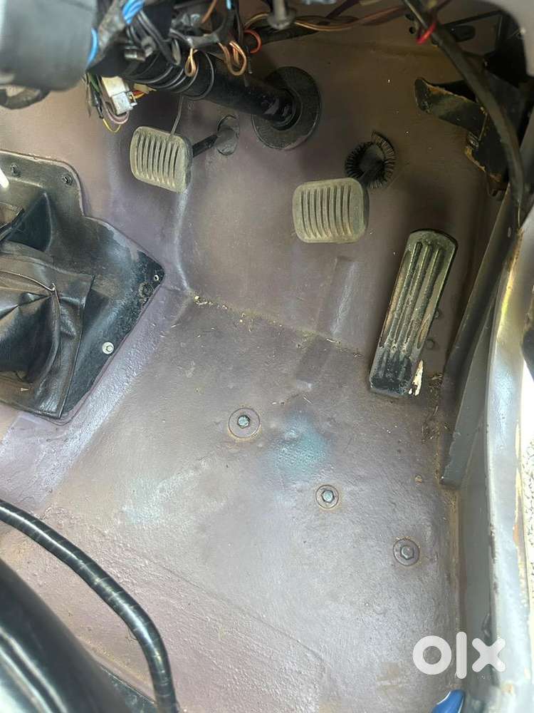 Mahindra Jeep 2000 Diesel Well Maintained