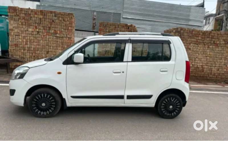 Maruti Suzuki Wagon R Vxi, 2016, Petrol