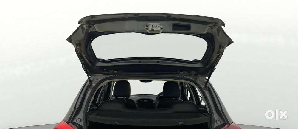 Tata Tiago Xe, 2021, Petrol