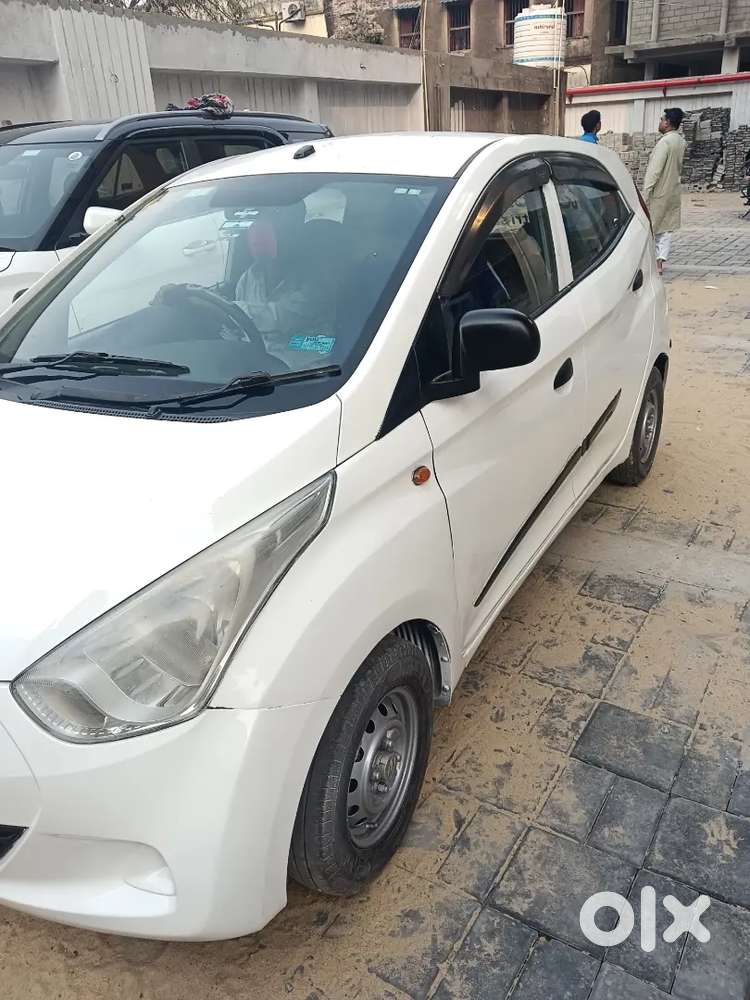 Hyundai Eon 2017 Petrol Well Maintained Comarcial Car