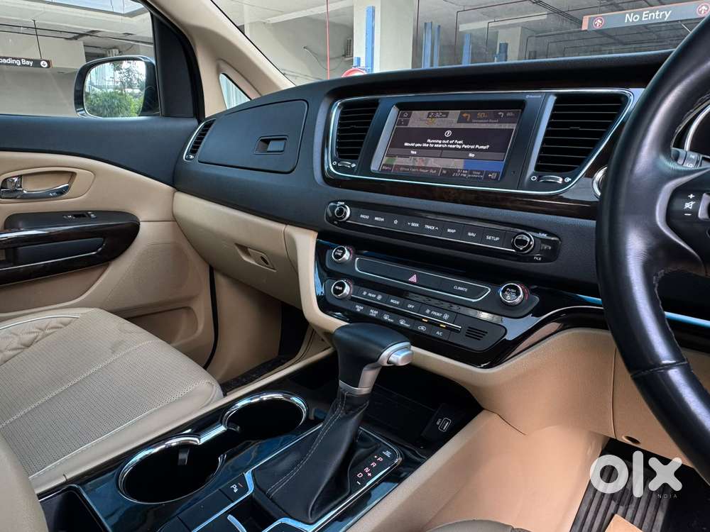 Kia Carnival Limousine Plus 7 Str, 2023, Diesel
