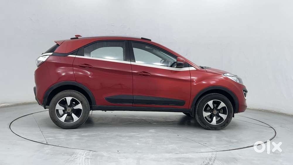 Tata Nexon 1.2 Revotron Xz Plus, 2018, Petrol