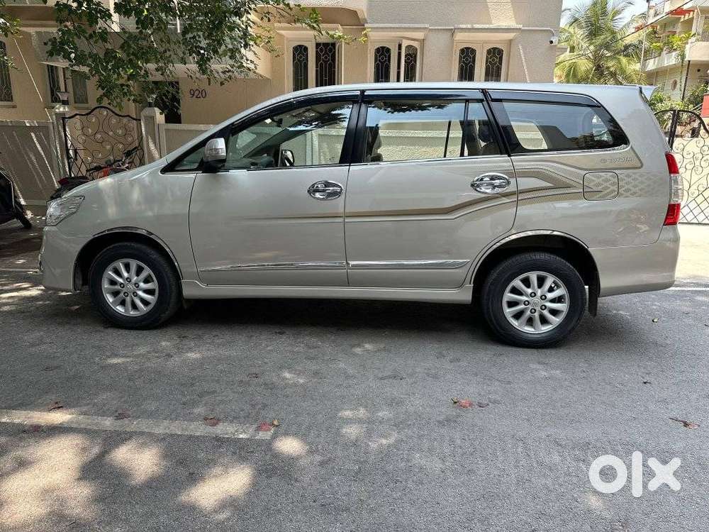 Toyota Innova 2.5 Zx 7 Str Bs-iv, 2013, Diesel