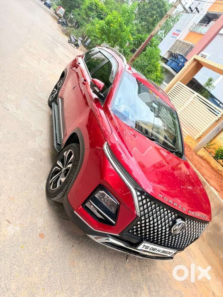 2024 Mg Hector Plus Petrol Auto