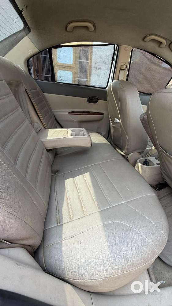 Hyundai Verna 2010 Diesel Well Maintained
