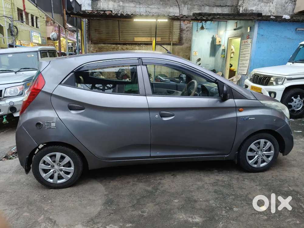 Hyundai Eon 0.8 Lpg 2013 , Insurance 2027 July