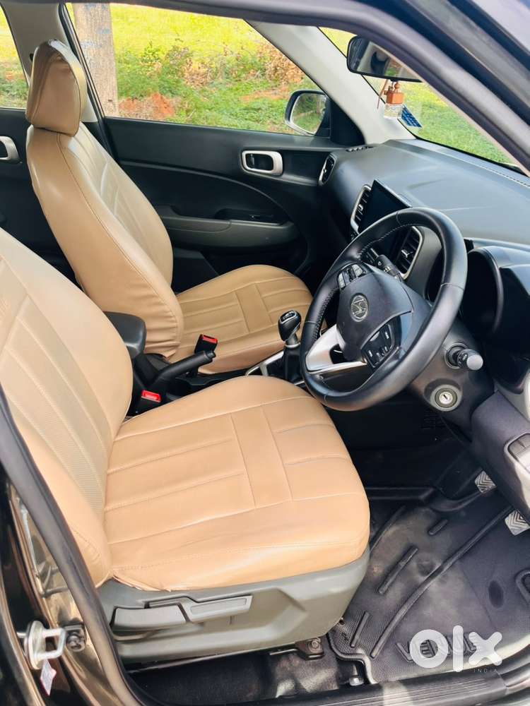 Hyundia Venue 1.0 Sx Turbo Manual