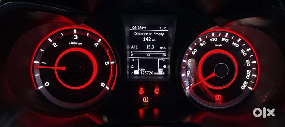 Mahindra Xuv300 W8 Option Diesel, 2021, Diesel