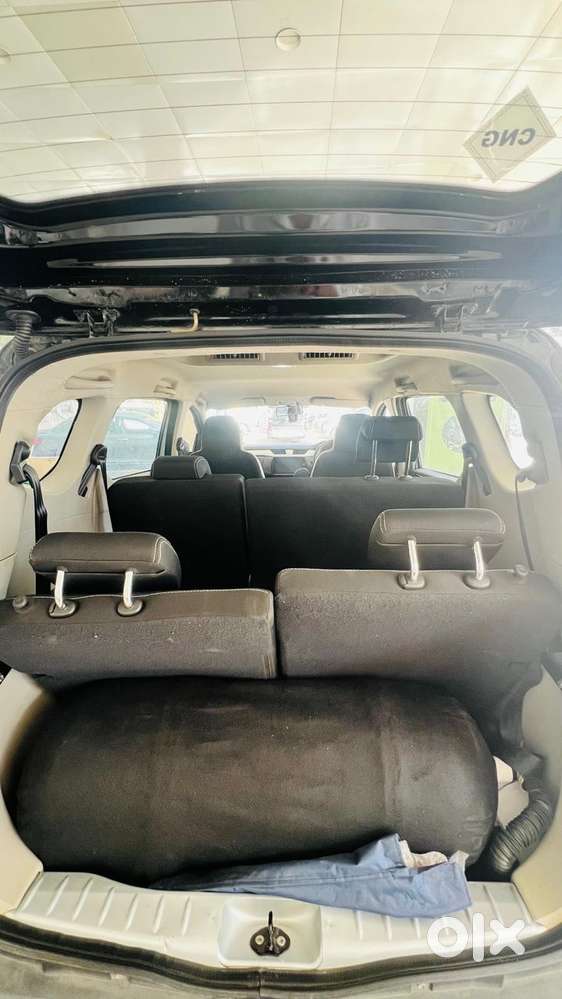 Renault Triber, 2024, Petrol