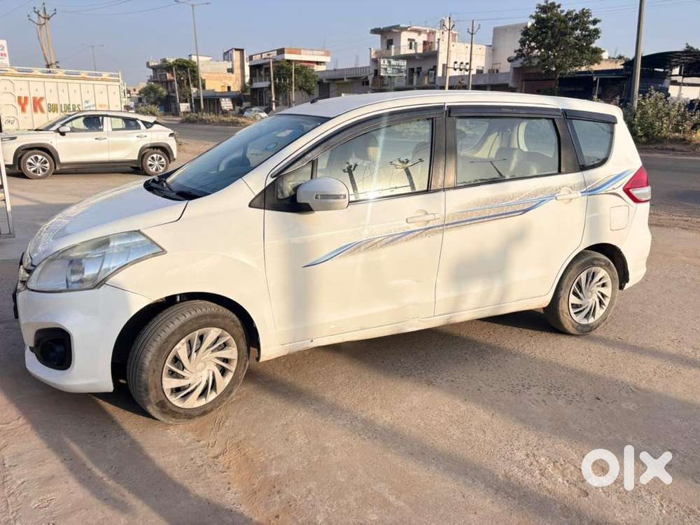 Maruti Suzuki Ertiga 2017 Cng 1st Owner