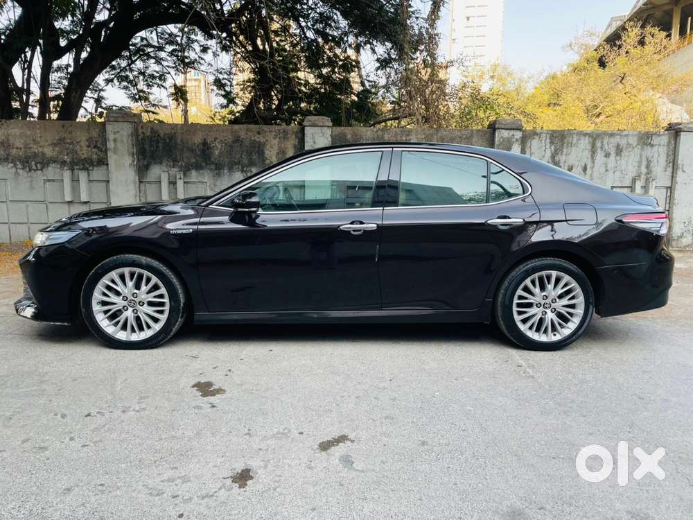 Toyota Camry Hybrid, 2020, Petrol