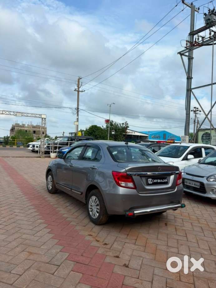 Maruti Suzuki Dzire 1.2 Vxi, 2021, Petrol