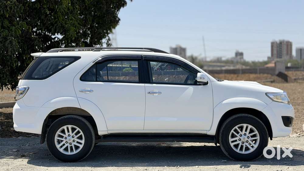 Toyota Fortuner 3.0 4x2 Mt, 2014, Diesel