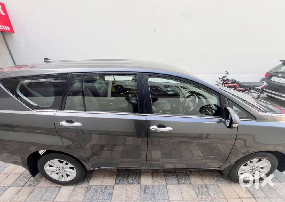 Toyota Innova Crysta 2.4 V 7 Str, 2018, Diesel