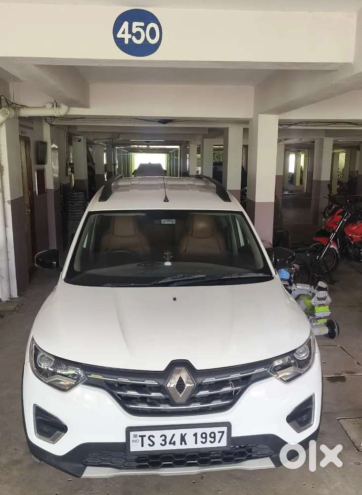 Car+driver Both Available For Rent (travells Vehicle) Not For Sale