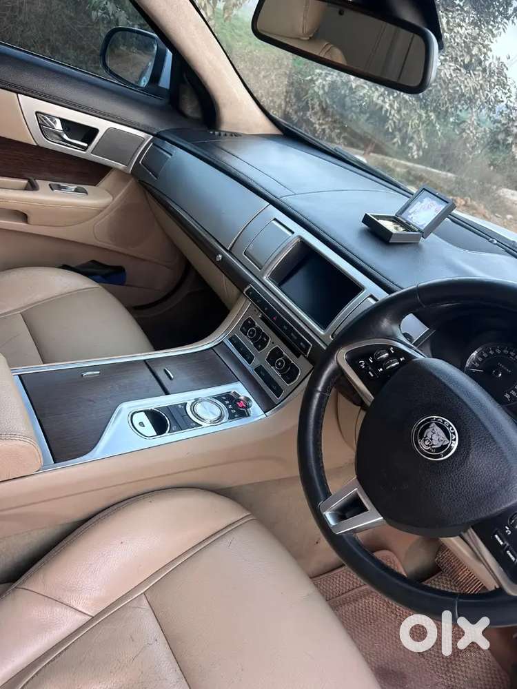 Jaguar Xf 2.0 2014 Petrol