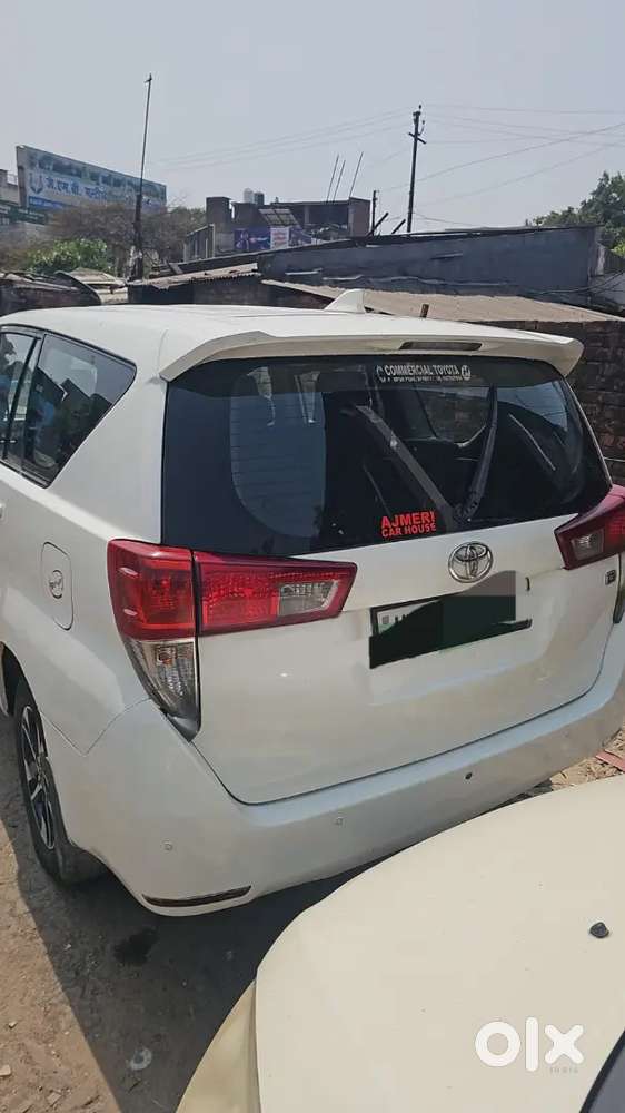 Toyota  Innova Crysta 2018 1st Onwer Aone Condition