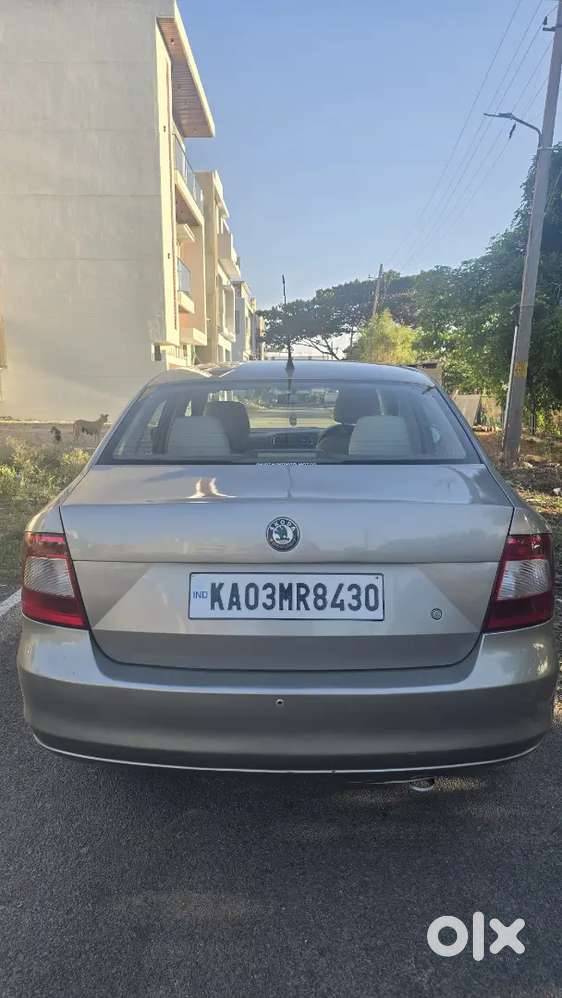Skoda Rapid Elegance Plus 1.6 Tdi Mt