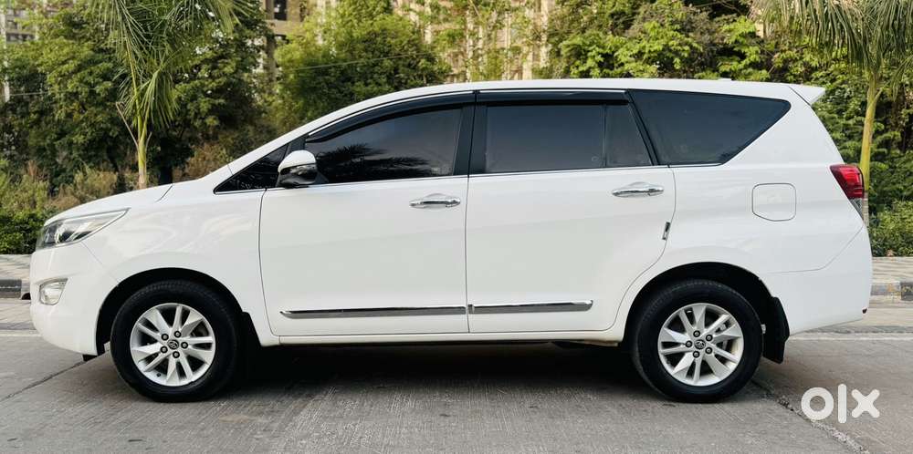 Toyota Innova Crysta 2.4 V 8 Str, 2019, Diesel