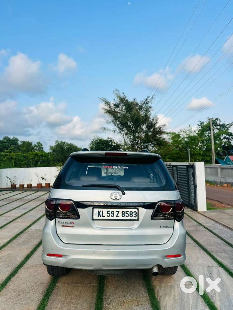 Toyota Fortuner 2013