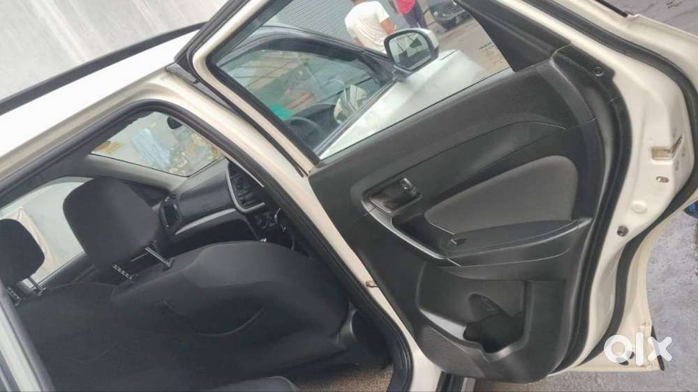 Vitara Brezza Amt Excellent Condition Not Required Any Work.full Servi