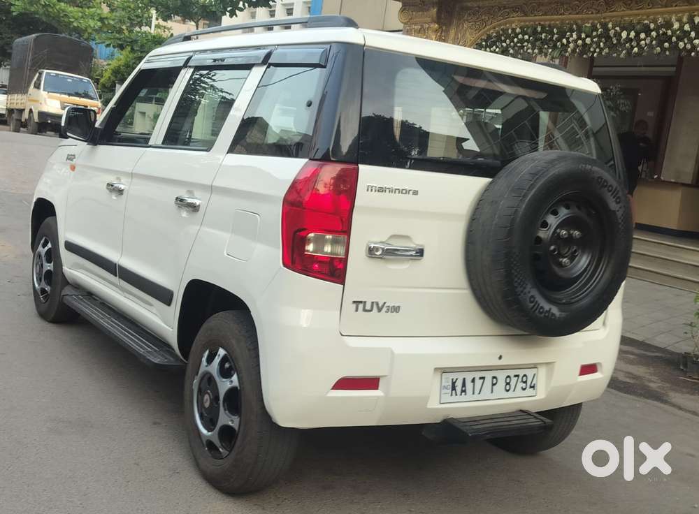 Mahindra Tuv 300 T6, 2015, Diesel