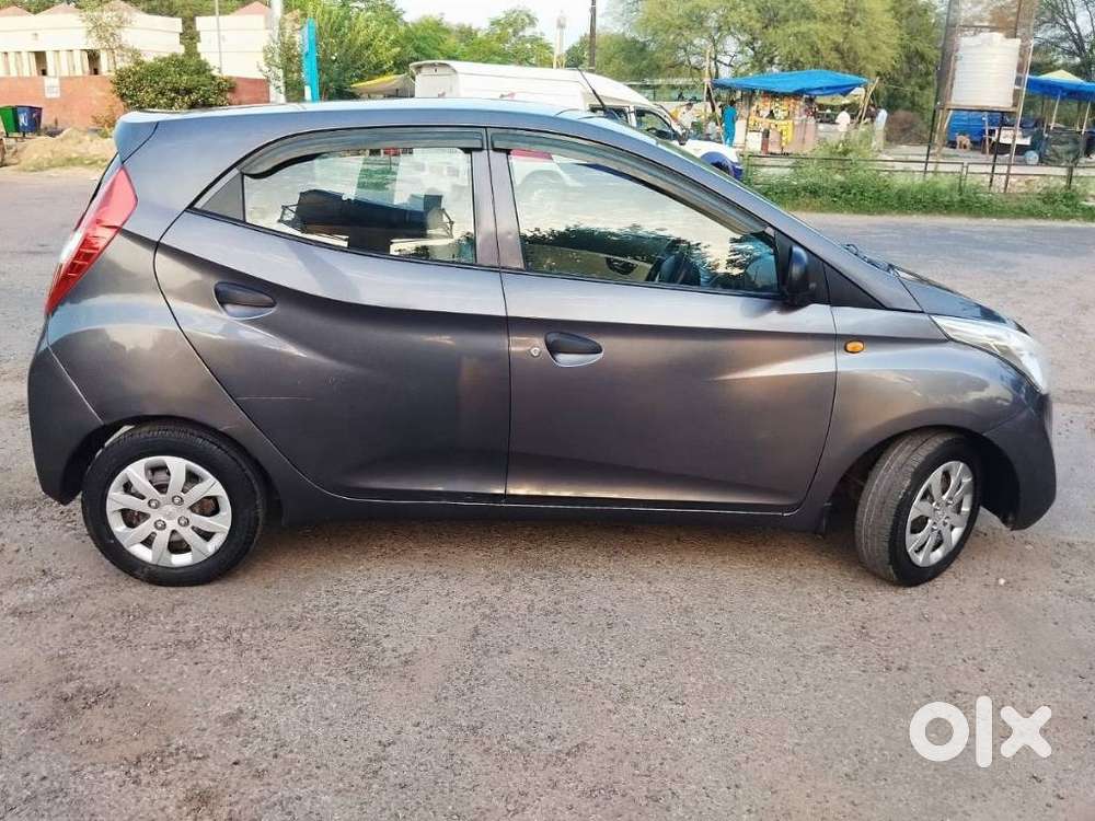 Hyundai Eon 0.8 Magna (o), 2015, Petrol