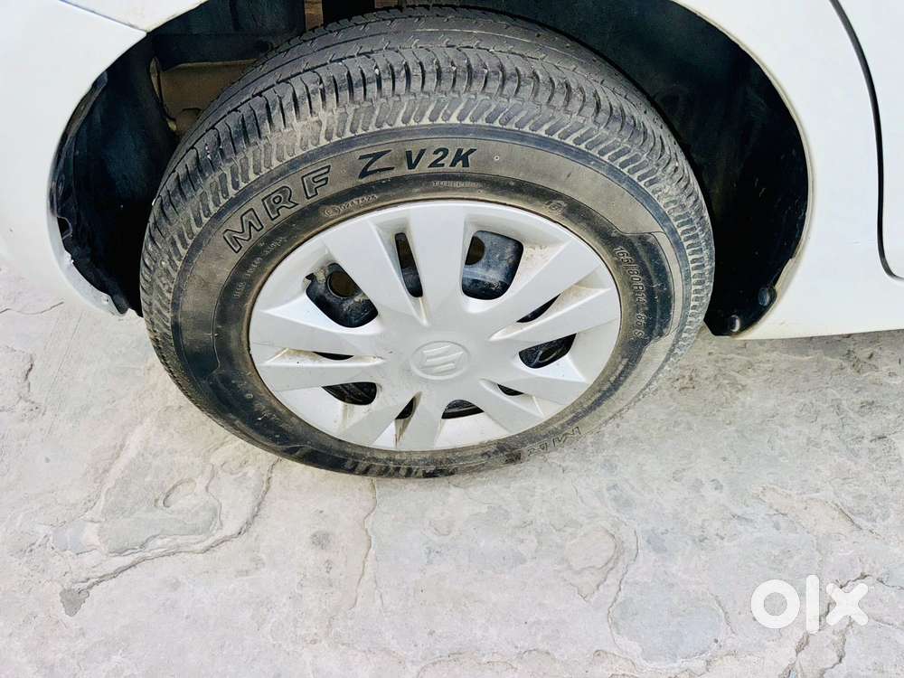 Maruti Suzuki Swift Vxi Glory Limited Edition, 2012, Petrol