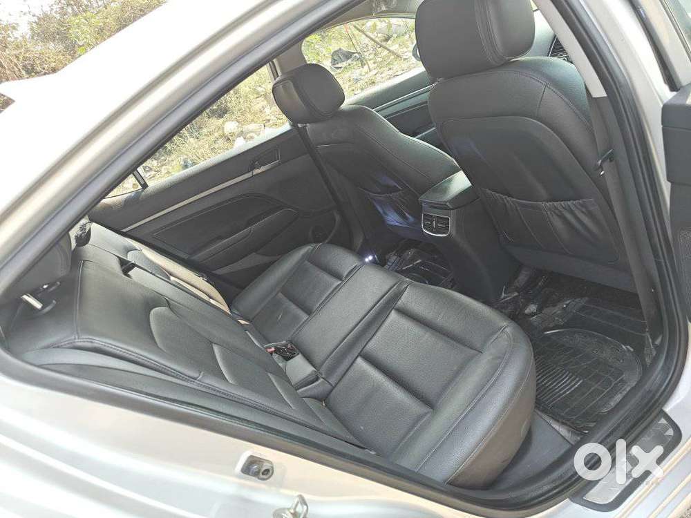 Hyundai Elantra 1.6 Sx Option, 2017, Cng & Hybrids