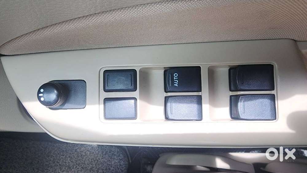 Maruti Suzuki Swift Dzire Zdi Bsiv, 2015, Diesel