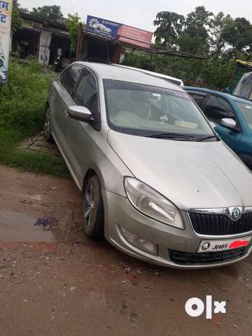 Skoda rapid deals extra fittings