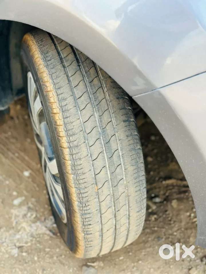 Tata Tiago Xza, 2018, Petrol