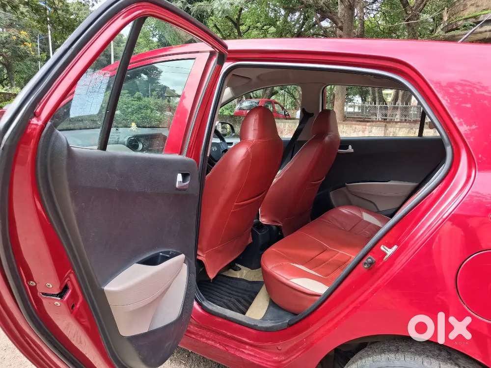 Hyundai Grand I10 Sportz 2018 Car