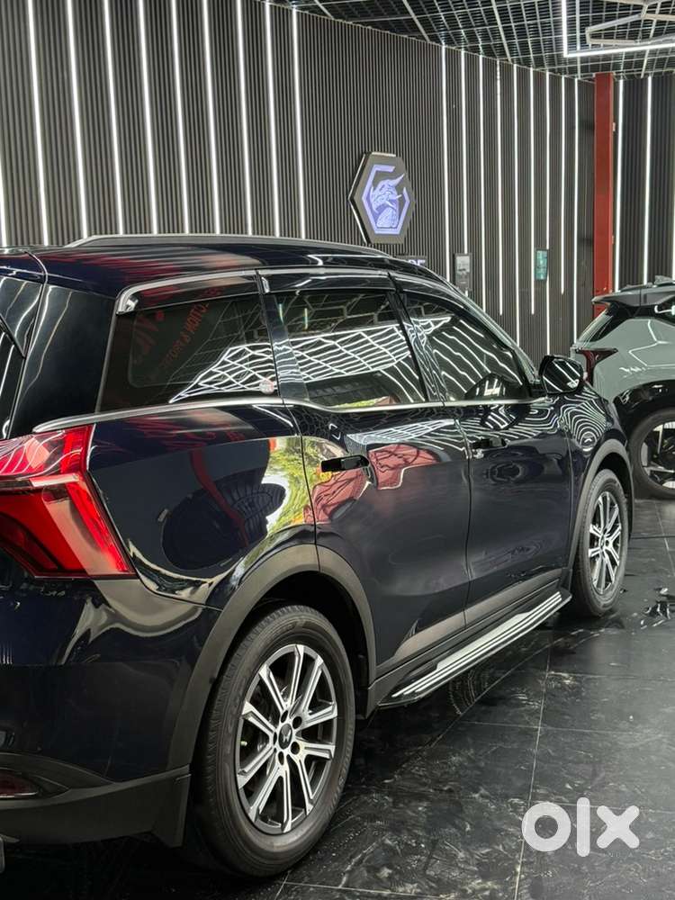 Diplomat Used Under Warranty Mahindra Xuv 700