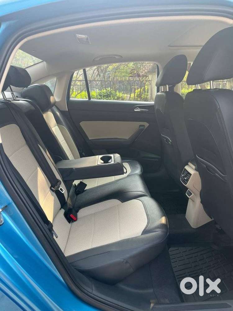 Skoda Slavia Style 1.0l Tsi At, 2024, Petrol