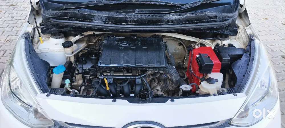 Hyundai Grand I10 Sportz Petrol 2017 Bima Valid Well Maintain Car