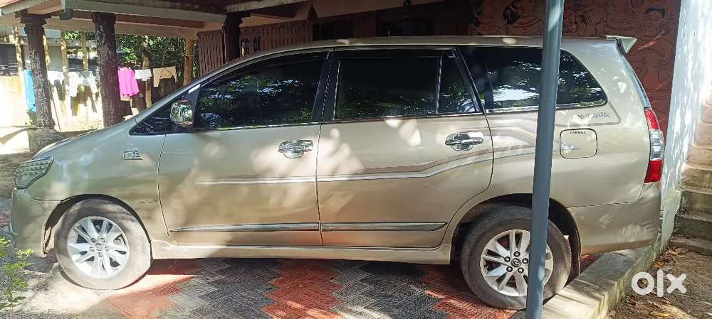 Toyota Innova 2012 Petrol Manual