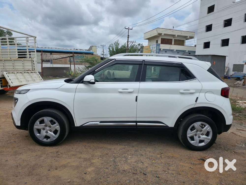 Hyundai Venue S Plus Mt 1.2 Kappa, 2021, Petrol
