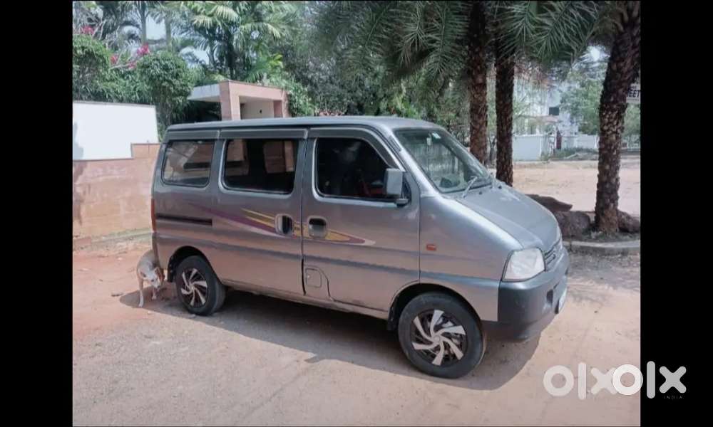 Maruti Suzuki Eeco 2015 Petrol Well Maintained