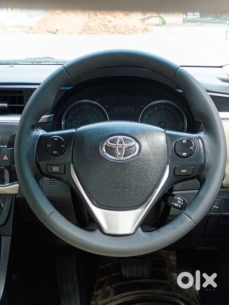 Toyota Corolla Altis Vl At, 2016, Petrol