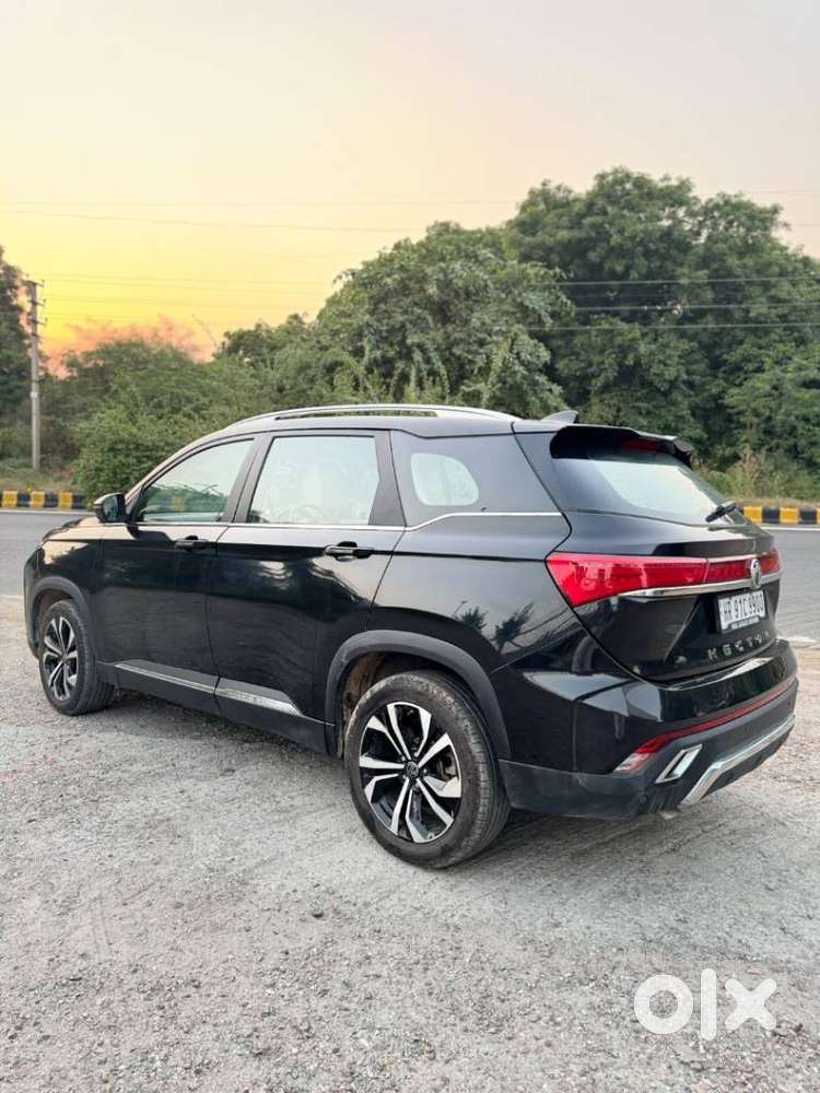 Mg Hector Sharp Pro 1.5 Turbo Cvt Dual Tone, 2023, Petrol