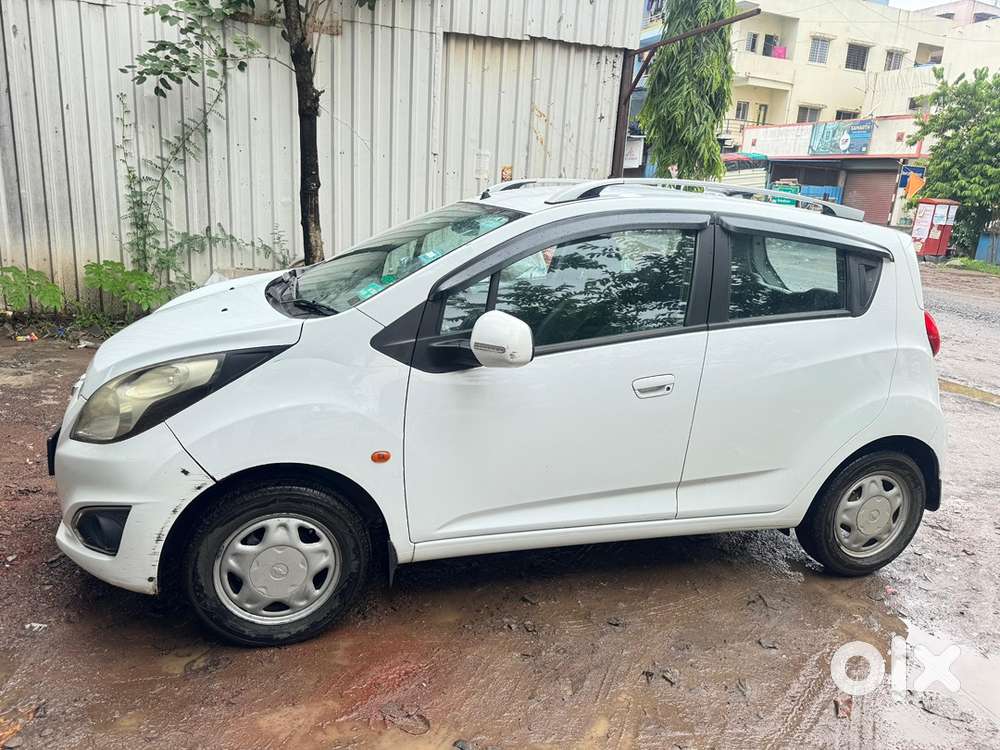 Chevrolet Beat Petrol 2015