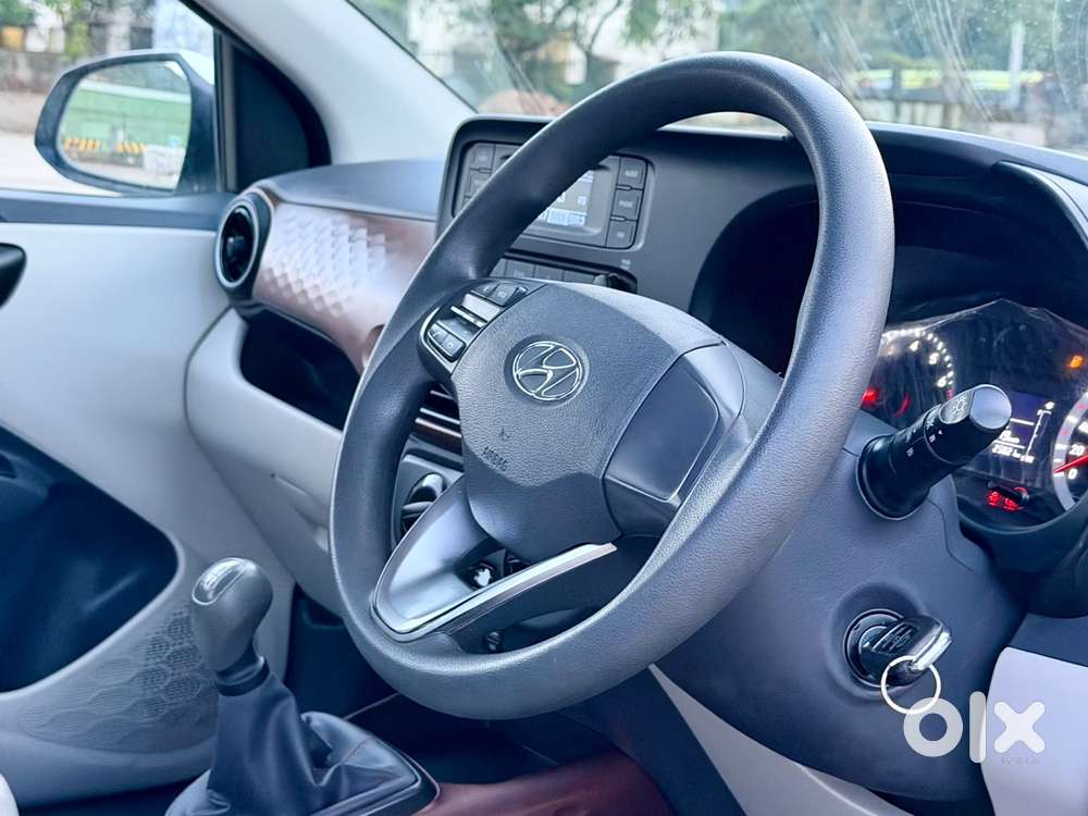 Hyundai Aura 1.2 S Petrol Amt, 2022, Petrol