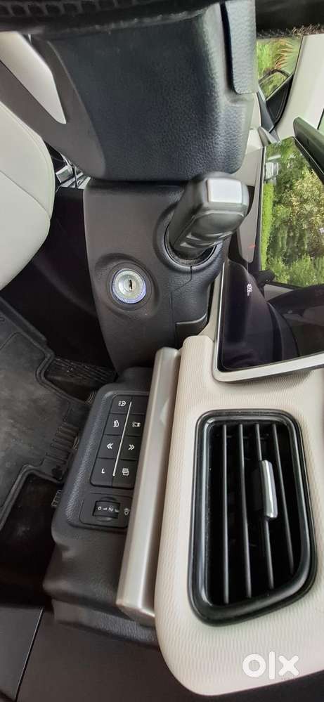 Mahindra Xuv700 2.2 Ax 5 Diesel Mt Str, 2022, Diesel